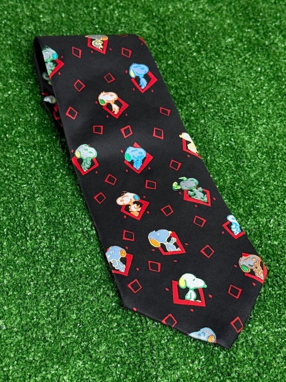 Vintage Peanuts Balancine The Tie Works Snoopy Woodstock Black Novelty Tie USA